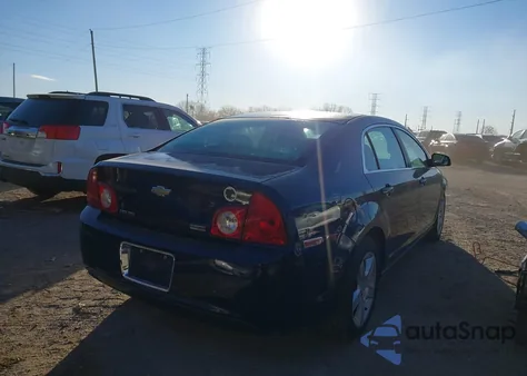 2010 Chevrolet Malibu Ls z USA, uszkodzony, nr VIN 1G1ZA5E04AF287229